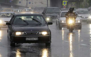 Штраф за езду без дневных ходовых огней и невключенный ближний свет: что гласит «Буква закона»?