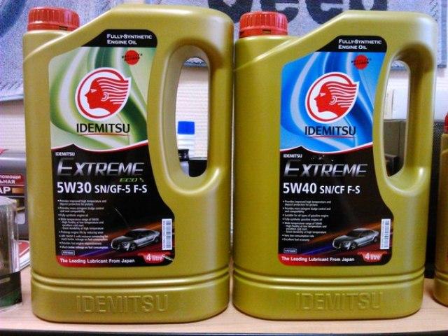 Смазка Идемитсу двух марок 5W-30 и 5W-40