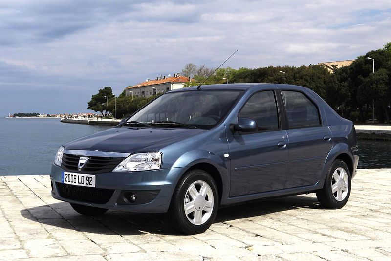 Renault Logan 2010