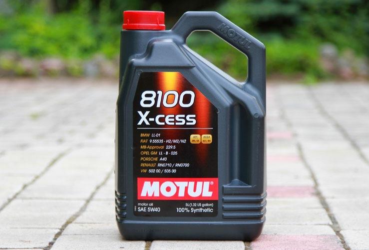 Моторная жидкость Motul 8100 X-cess