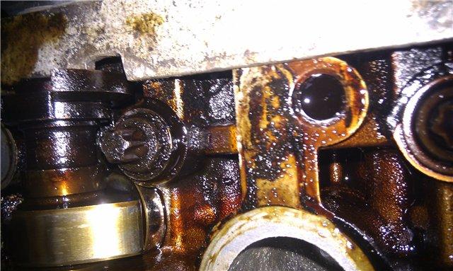 Вскрытый двигатель - последствия использования некачественного расходного материала Вскрытый двигатель - последствия использования некачественного расходного материала