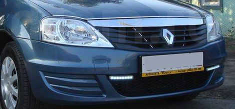 Renault Logan с ходовыми огнями 