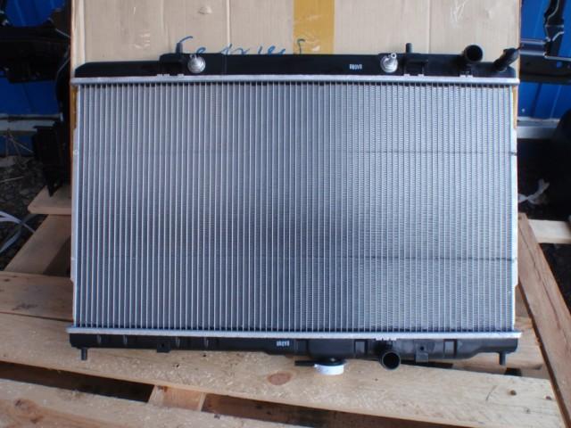 Новый радиатор СО двигателя Новый радиатор СО двигателя