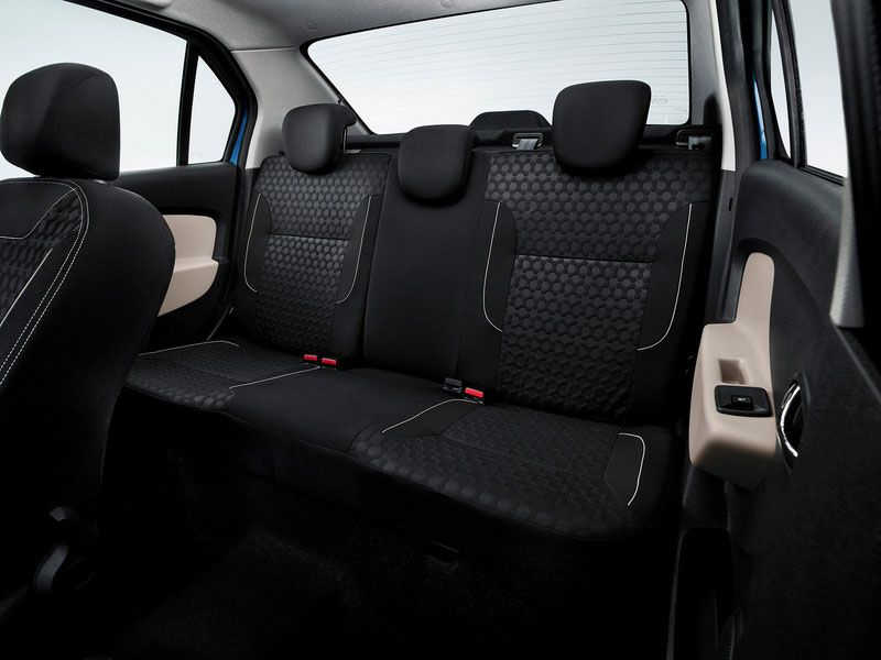 Тест-драйв Renault Logan II - особенности управления