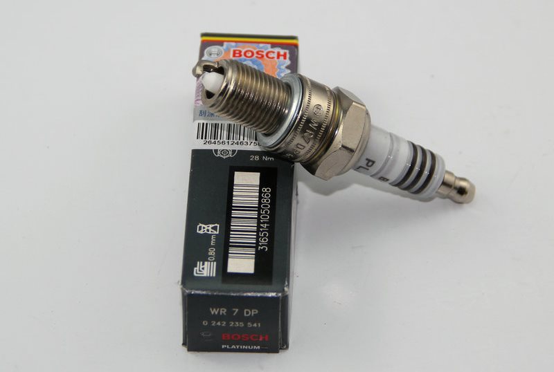 СЗ Bosch WR7DP от немецкого производителя