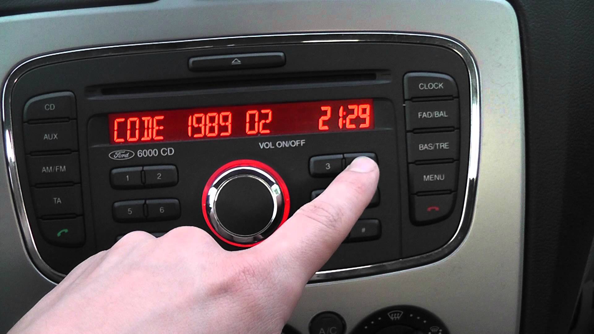 Введение кода для разблокирования системы Введение кода для разблокирования системы