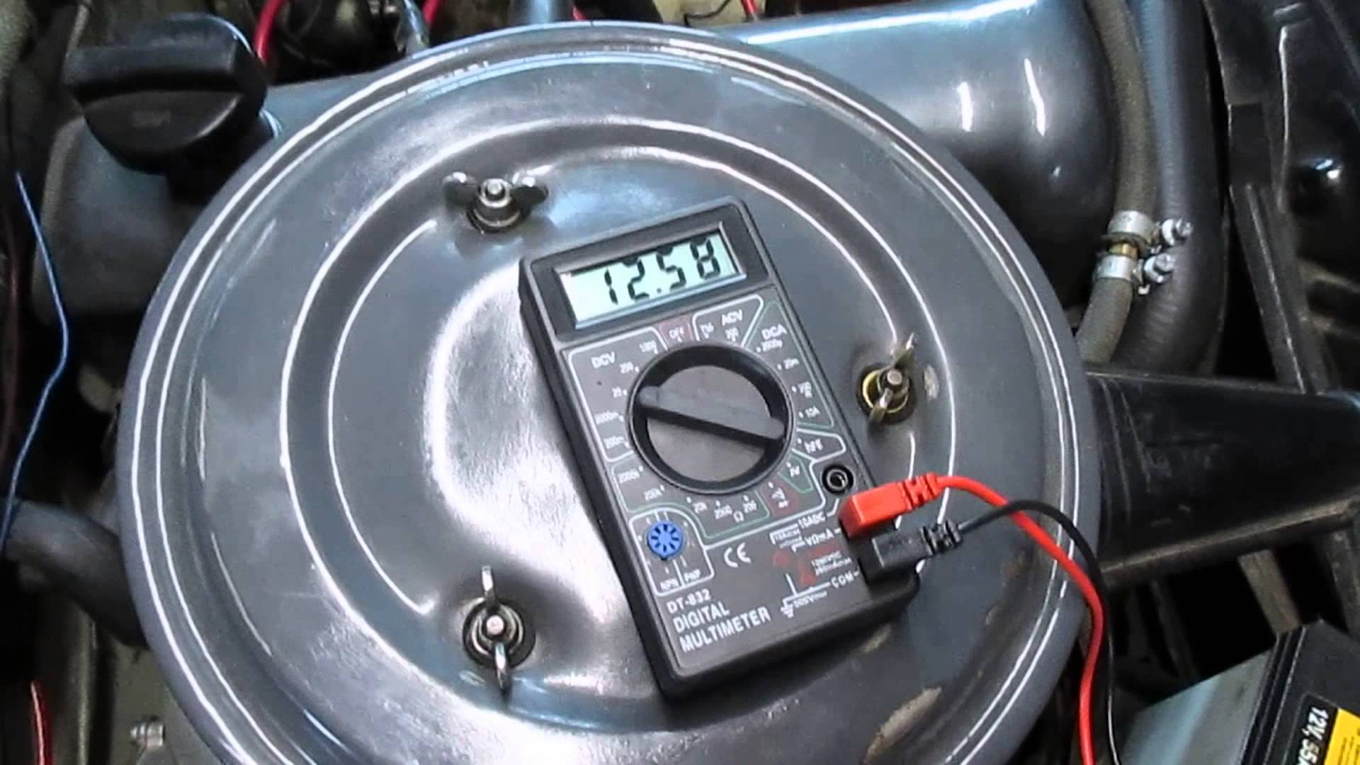 Мультиметр для измерения напряжения Мультиметр для измерения напряжения