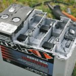 Распиленный гелевый аккумулятор